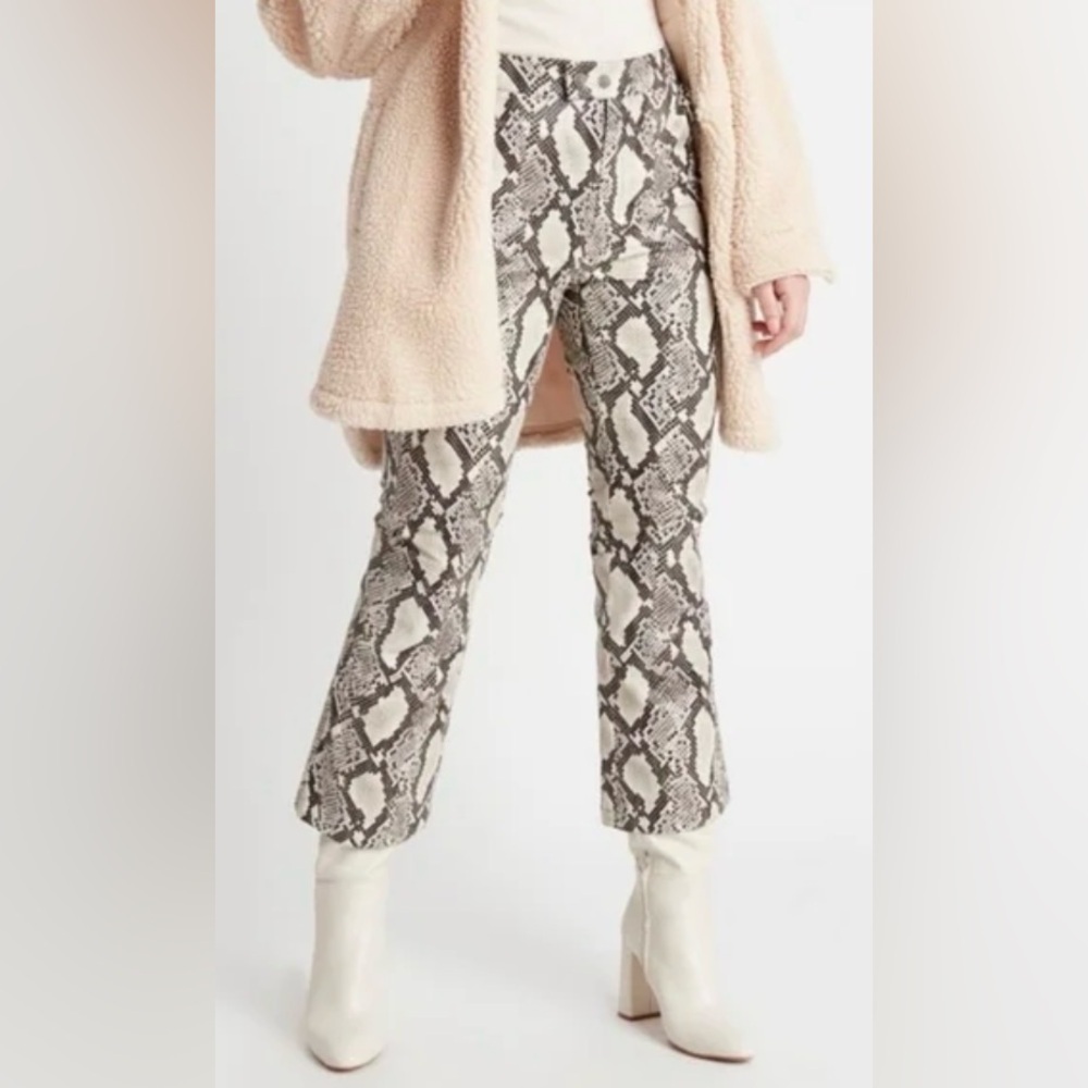 Choosy Elizabeth Faux Leather Snake Pants Womens Sz 8 NWT Cropped Flare 1903PA0